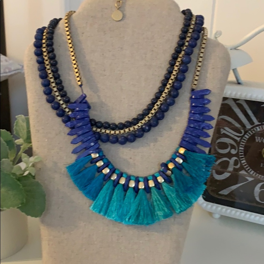 Blue fringe versatile necklace